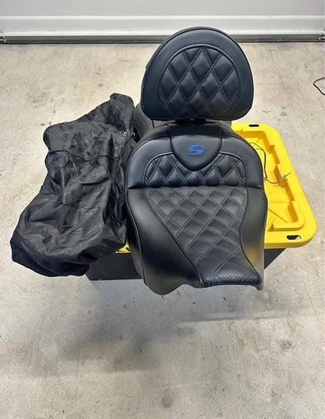 Saddlemen Road Sofa Heated Gel Seat - Image 2