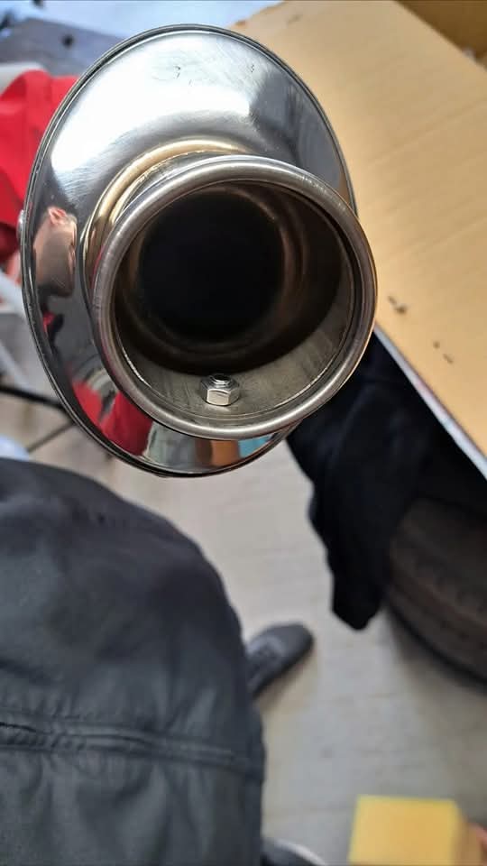 Slightly Used MASS Oval Satin Inox Exhaust for BMW R1200R (2006–2014 K27) - Image 5