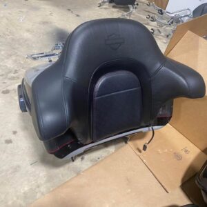 Harley-Davidson FLHXSE CVO King Tour-Pak – Charred Steel & Lightning Silver