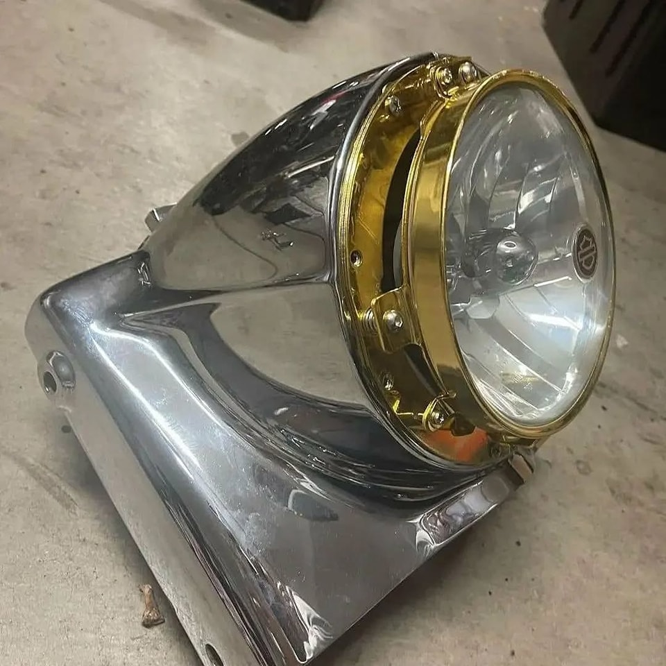 Harley-Davidson Road King Chrome Nacelle Headlight Bucket – OEM Style - Image 2